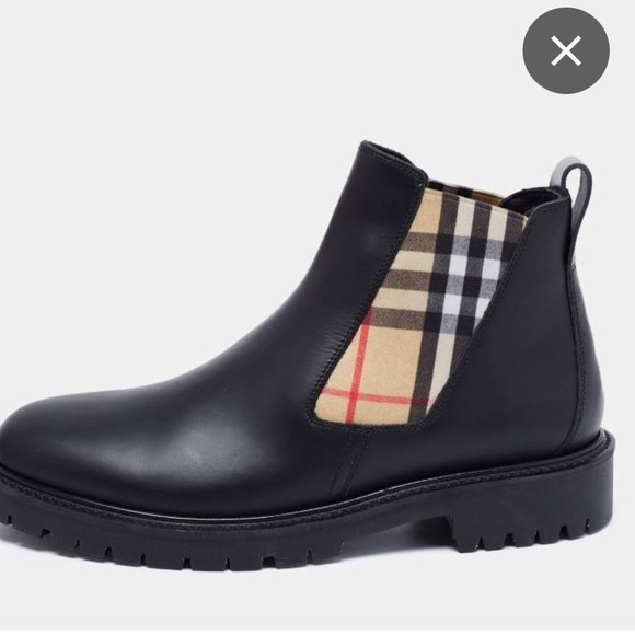 Burberry Runway Extension Allostock Chelsea Boot Black size 38 - Picture 2 of 14